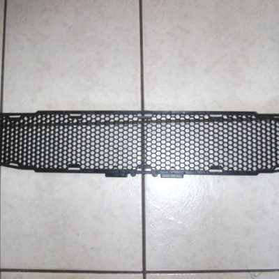 Ford Escort MK6 1995-2000 New Front Bumper Centre Grille Fog Typ