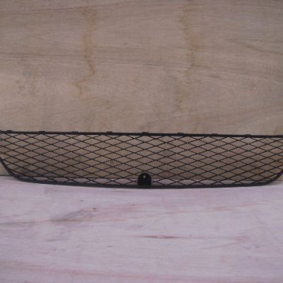 Outlander 2005-2012 NEW Front Bumper Lower Centre Grille