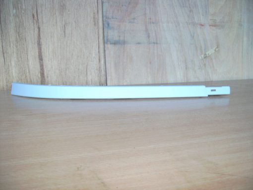 Peugeot 306 1997-2001 New Grille Extension Moulding RH