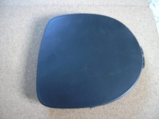 Renault Clio 1998-2001 NEW Front Fog Lamp Cover RH