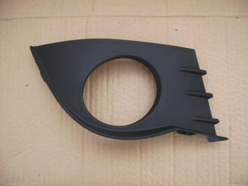 Renault Clio 2005-2009 NEW Front Bumper Grille Fog RH