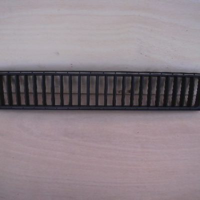 Skoda Fabia 2000-2004 NEW Bumper Centre Grille