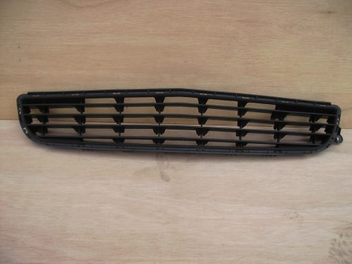 Vauxhall Zafira 2005-2007 New Front Bumper Lower Centre Grille