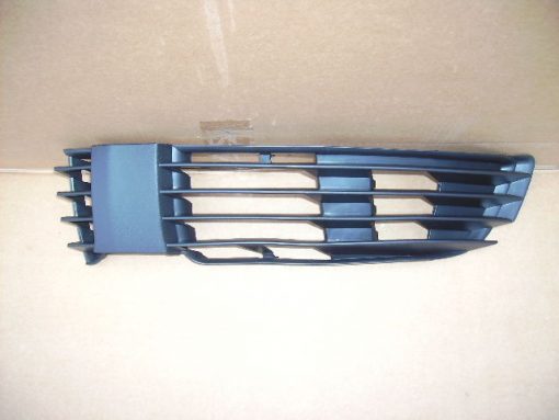 VW Passat 2001-2005 New Front Bumper Corner Grille LH