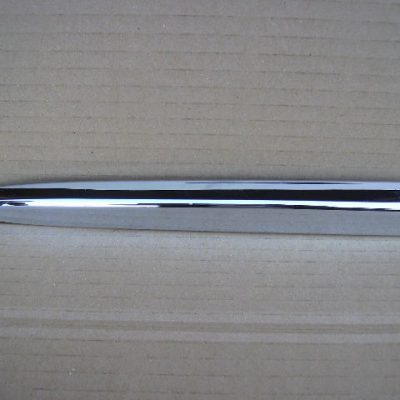 Fiat 500 2008 on New Top Chrome Moulding RH (By Badge)