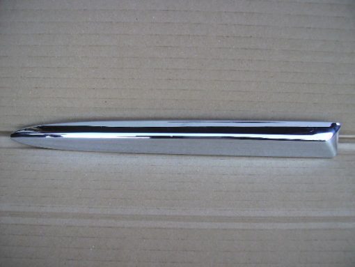 Fiat 500 2008 on New Top Chrome Moulding RH (By Badge)
