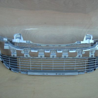 Peugeot 308 2007-On New Front Bumper Grille Silver Hatchback