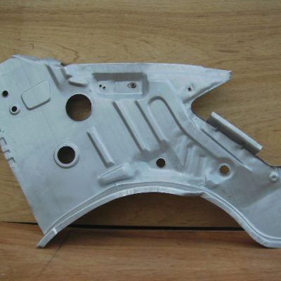 Sprinter 2000-2005 NEW Front Inner Wing RH