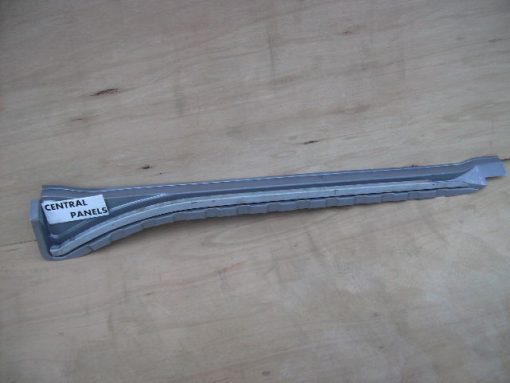 VW Transporter T4 1990-2003 New Sliding Door Inner Sill RH + Gui