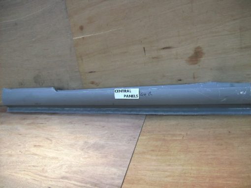 VW Golf MK4 1997-2003 New Full Sill  RH 2 Door 002t