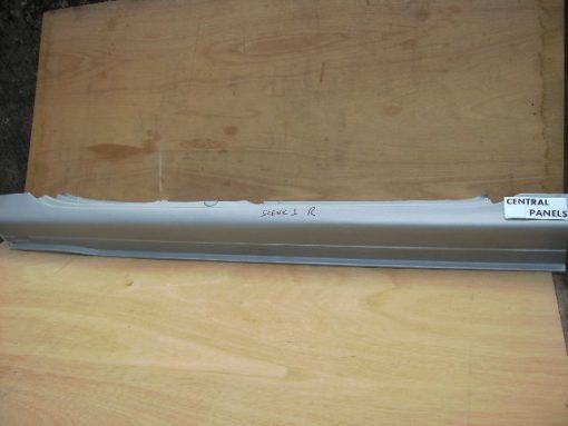 Scenic 1996-2003 NEW Full Sill RH  004