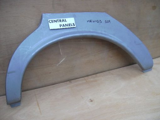 Merc 200/300 W123 1976-1985 NEW Rear Wheel Arch LH