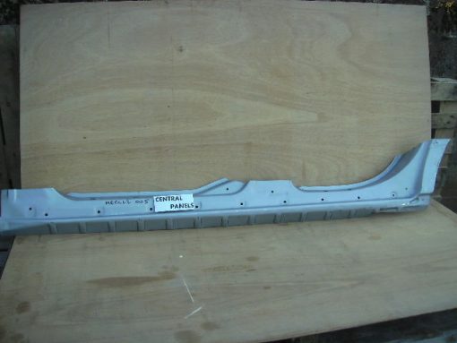 Mercedes C Class W203 2000-06 New Full Sill LH 4 Dr 005t