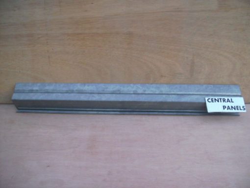 Mercedes W115 1968-1976 NEW Front Door Inner Repair LH 437