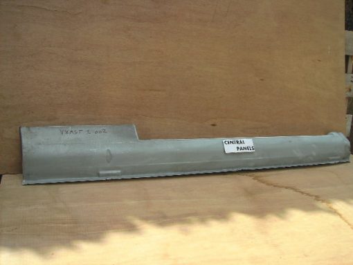 Vauxhall Astra D MK1 1979-1984 NEW Full Sill RH  2 Dr